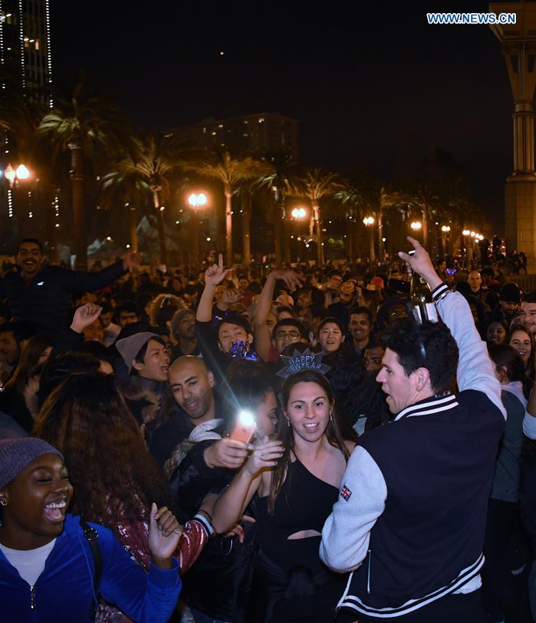 U.S.-SAN FRANCISCO-NEW YEAR-CELEBRATIONS