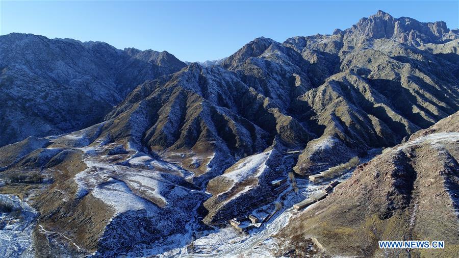 CHINA-NINGXIA-HELAN MOUNTAIN-WINTER SCENERY (CN)