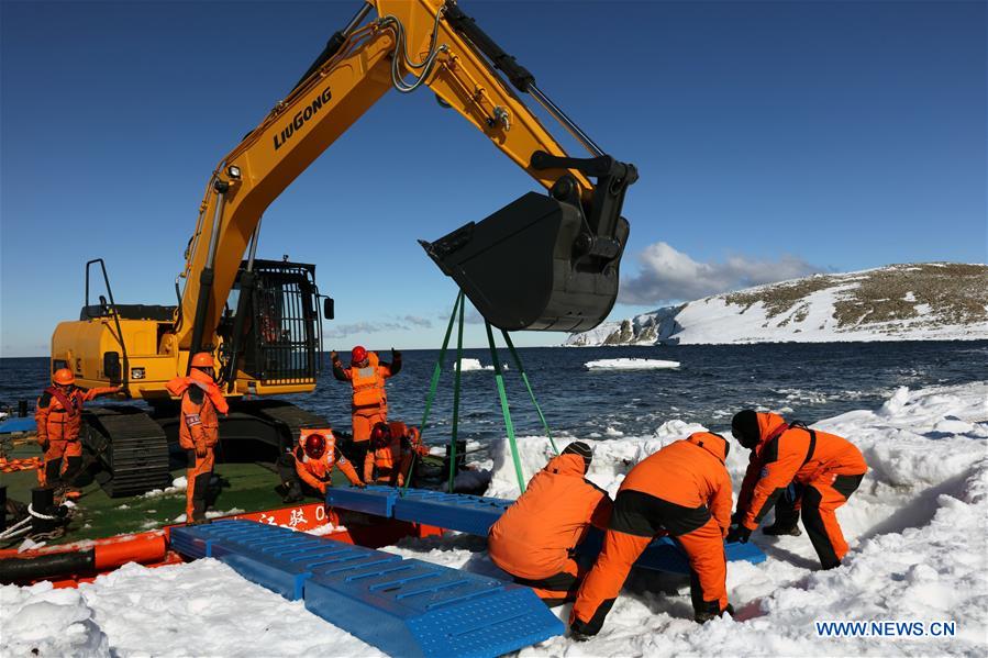 CHINA-XUELONG-ANTARCTIC EXPEDITION-STATION-CONSTRUCTION