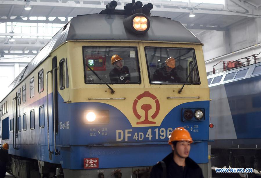 CHINA-ZHEJIANG-HANGZHOU-LOCOMOTIVE MAINTENANCE (CN)