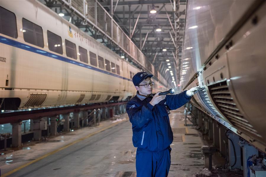 CHINA-HEFEI-SPRING FESTIVAL-BULLET TRAIN-MAINTENANCE (CN)