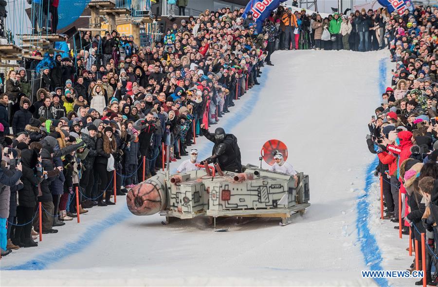 (SP)LITHUANIA-VILNIUS-JUMP AND FREEZE