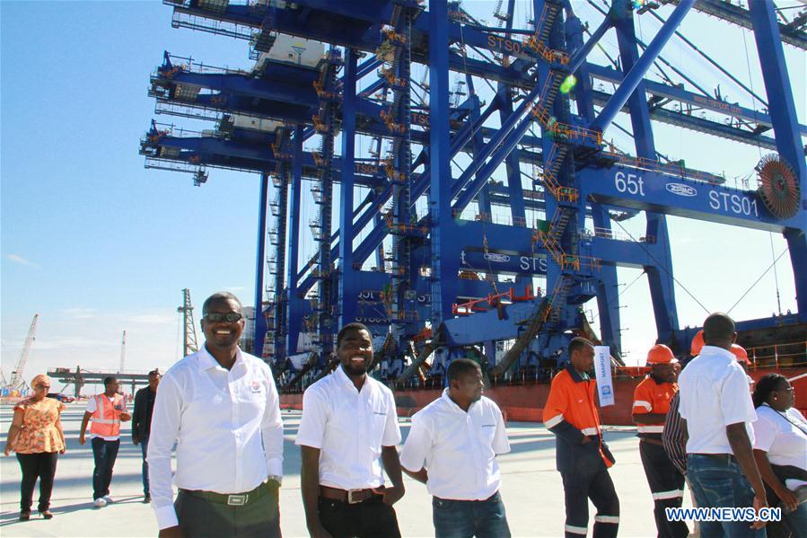 NAMIBIA-WALVIS BAY-CHINA MADE-CRANES