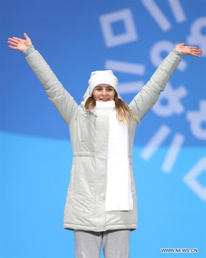 (SP)OLY-SOUTH KOREA-PYEONGCHANG-SPEED SKATING-LADIES' 5000M-MEDAL CEREMONY