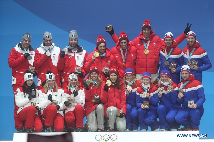 (SP)OLY-SOUTH KOREA-PYEONGCHANG-ALPINE SKIING-TEAM EVENT-MEDAL CEREMONY