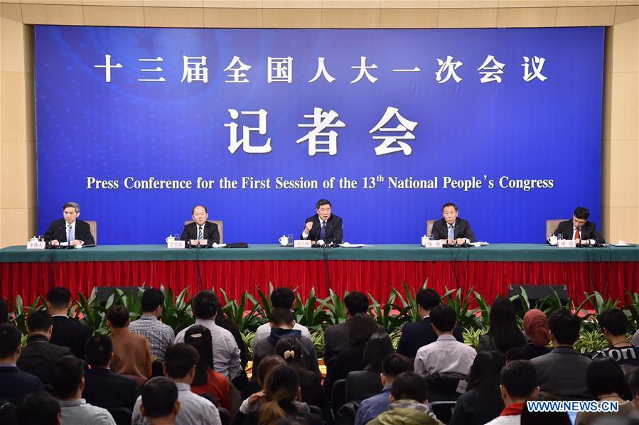 (TWO SESSIONS)CHINA-BEIJING-NPC-PRESS CONFERENCE-ECONOMY (CN)