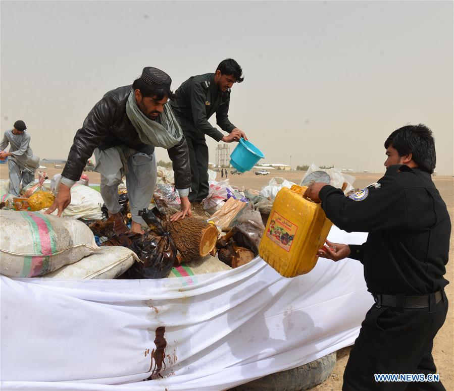 AFGHANISTAN-KANDAHAR-BURNING SEIZED DRUG