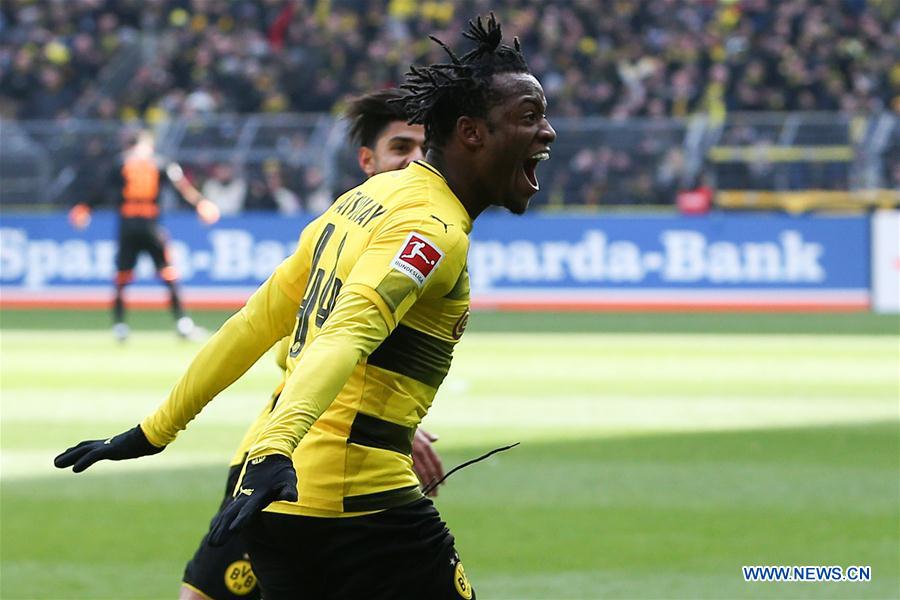 (SP)GERMANY-DORTMUND-SOCCER-BUNDESLIGA-DORTMUND VS HANNOVER