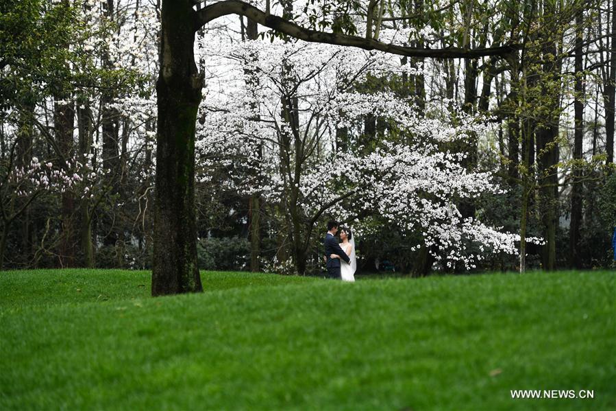 CHINA-HANGZHOU-FLOWERS (CN)