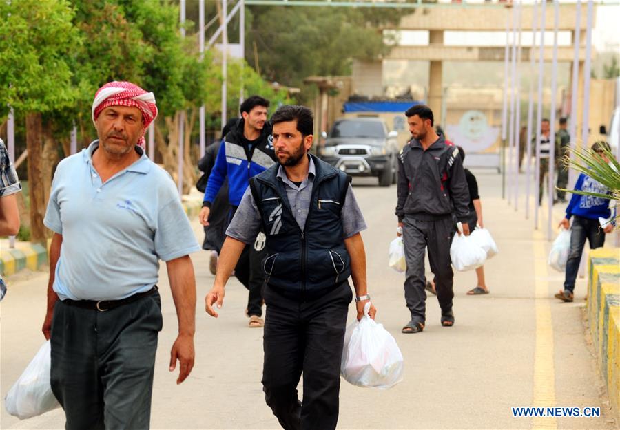 SYRIA-DAMASCUS-DWEIR SHELTER-DAILY LIFE