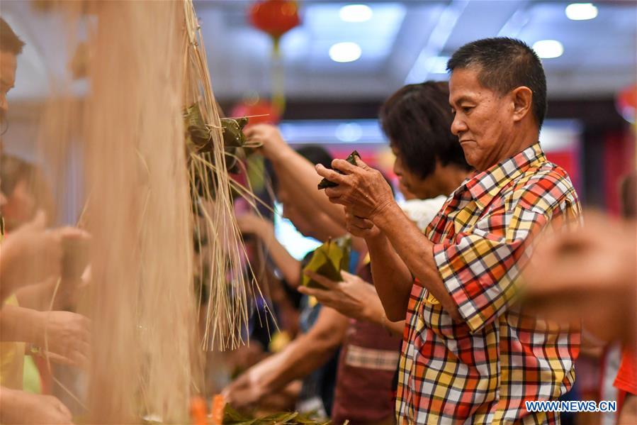 MALAYSIA-KUALA LUMPUR-ZONGZI-WRAPPING-CONTEST