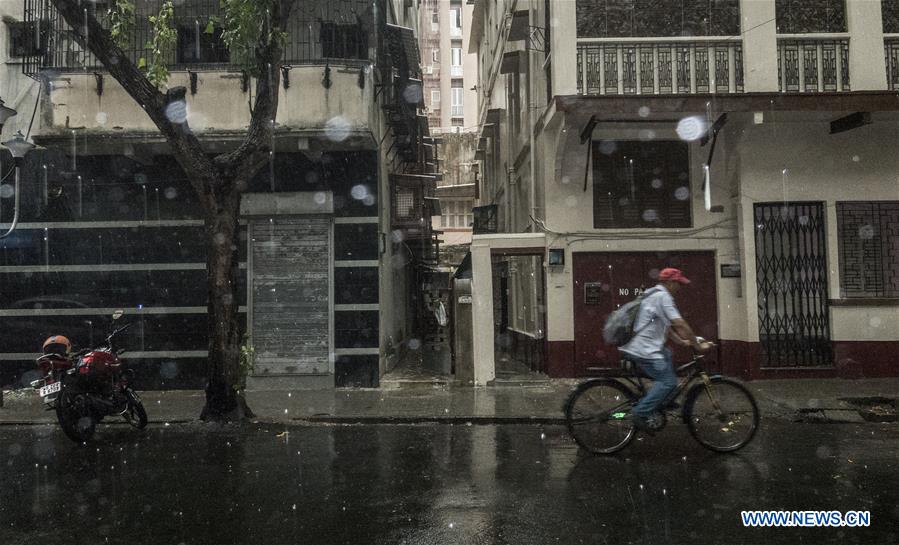 INDIA-KOLKATA-RAIN