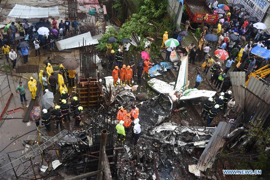 INDIA-MUMBAI-PLANE-CRASH