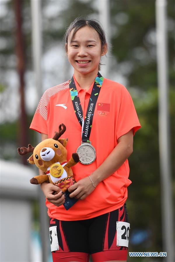 (SP)INDONESIA-PALEMBANG-ASIAN GAMES-ROLLER SKATE-WOMEN'S ROAD 20KM RACE