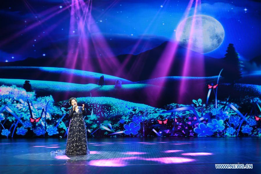 CHINA-LANZHOU-MID-AUTUMN FESTIVAL-PERFORMANCE (CN)