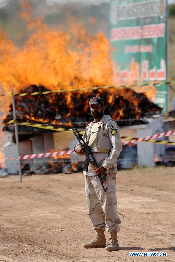 PAKISTAN-ISLAMABAD-DRUGS BURNING-CEREMONY