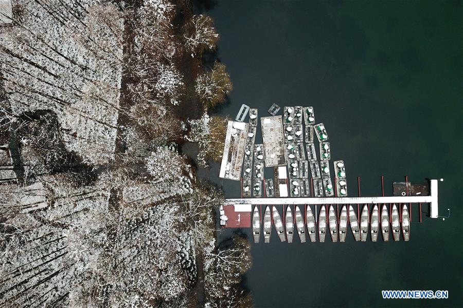 CHINA-HANGZHOU-WEST LAKE-SNOW SCENERY (CN)