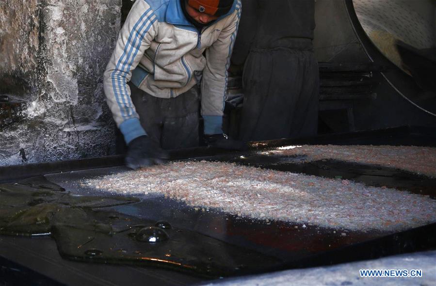 AFGHANISTAN-GHAZNI-SWEET FACTORY