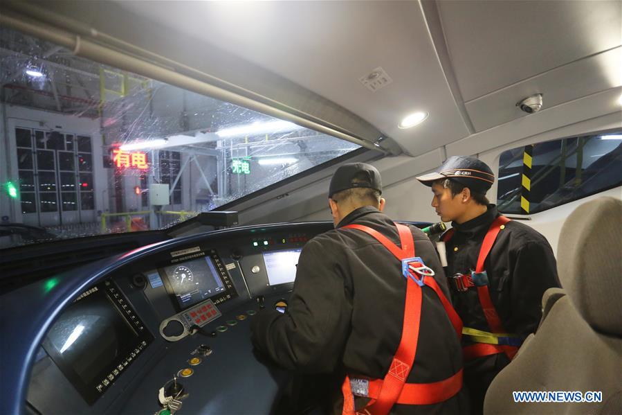 #CHINA-GUIYANG-HIGH-SPEED TRAIN-SPRING FESTIVAL-PREPARATION (CN)