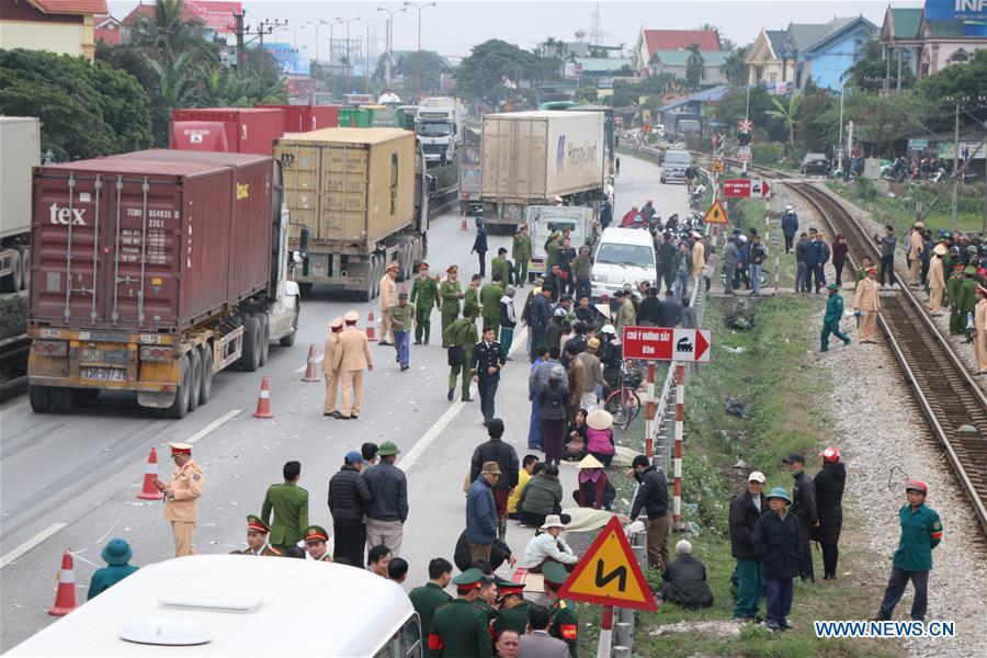 VIETNAM-HAI DUONG-ACCIDENT-TRUCK HITTING FUNERAL ATTENDEES