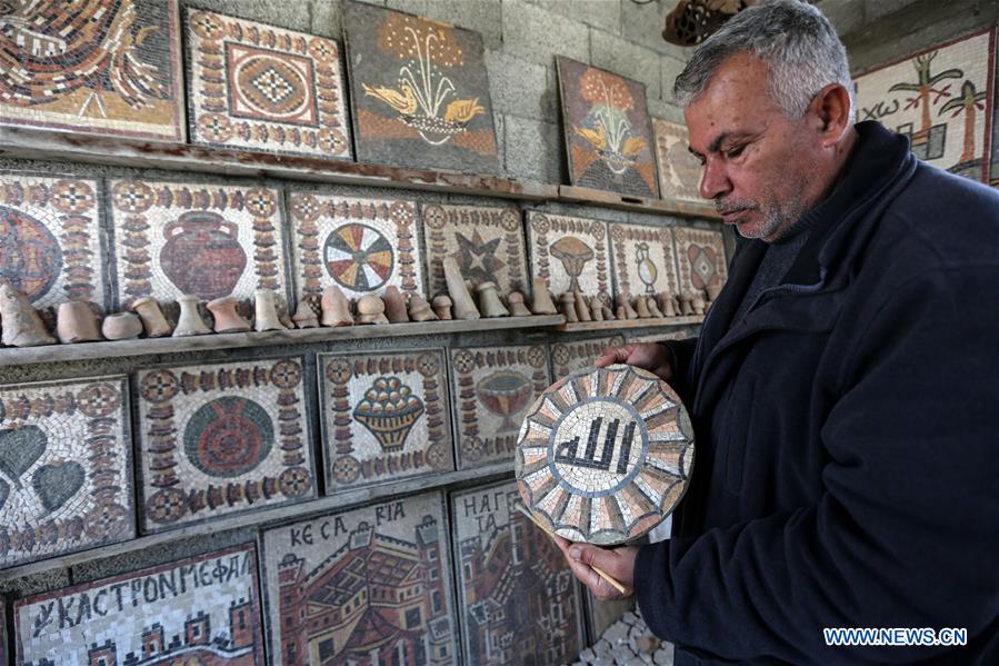 MIDEAST-GAZA-ARCHEOLOGIST