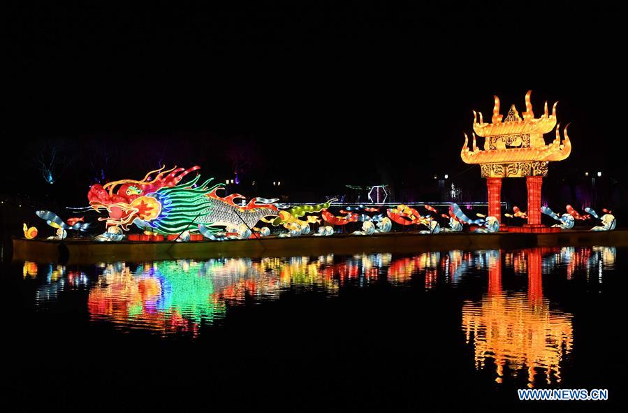 CHINA-YUNAN-KUNMING-FANCY LANTERNS (CN)