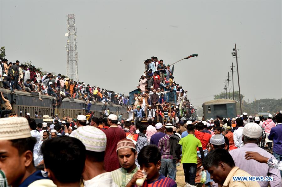 BANGLADESH-DHAKA-MUSLIM-CONGREGATION