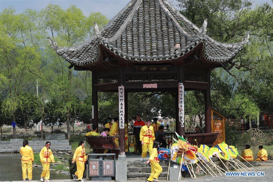 (SP)CHINA-GUIZHOU-JINPING-CULTURAL HERITAGE-DRAGON DANCE (CN)