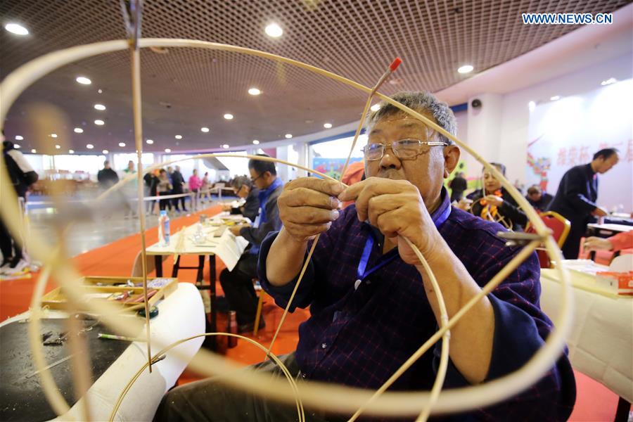 #CHINA-SHANDONG-WEIFANG-KITE MAKING COMPETITION (CN)