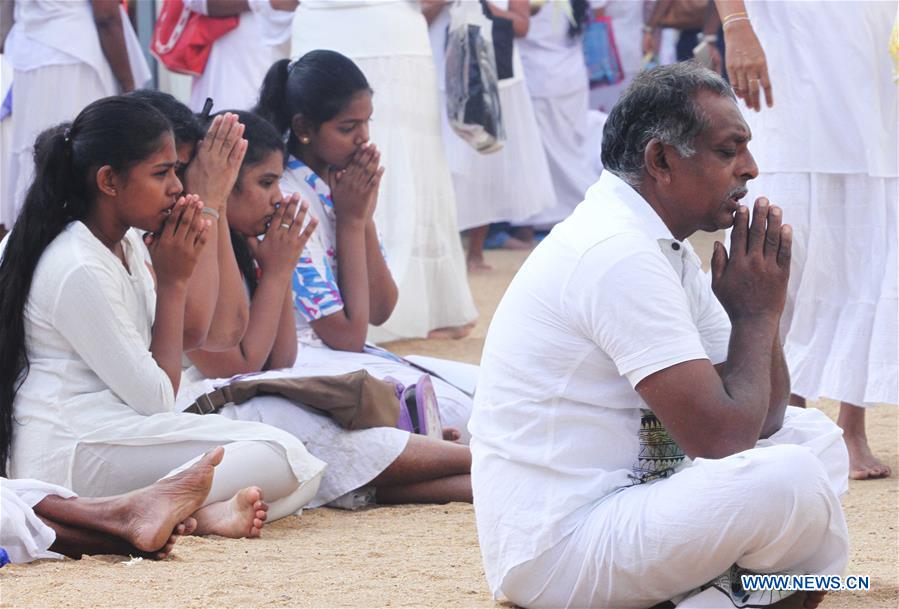 SRI LANKA-COLOMBO-BUDDHIST