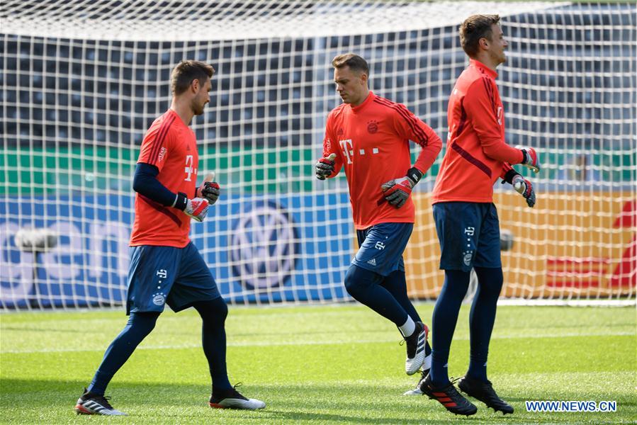 (SP)GERMANY-BERLIN-SOCCER-GERMAN CUP-LEIPZIG VS BAYERN MUNICH-PREPARATIONS