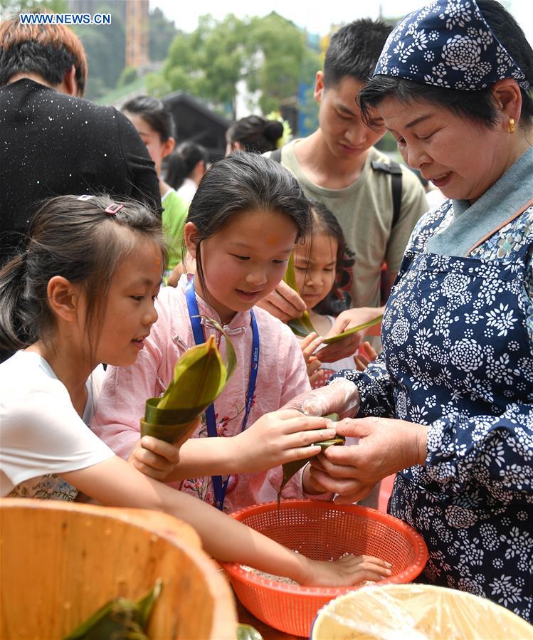 CHINA-ZHEJIANG-DUANWU FESTIVAL-CELEBRATION (CN)