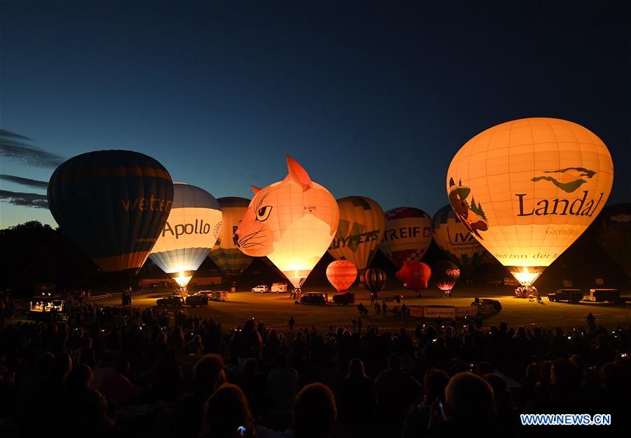 XINHUA PHOTOS OF THE DAY