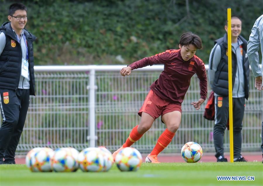 (SP)FRANCE-PARIS-2019 FIFA WOMEN'S WORLD CUP-GROUP B-CHINA-TRAINING SESSION