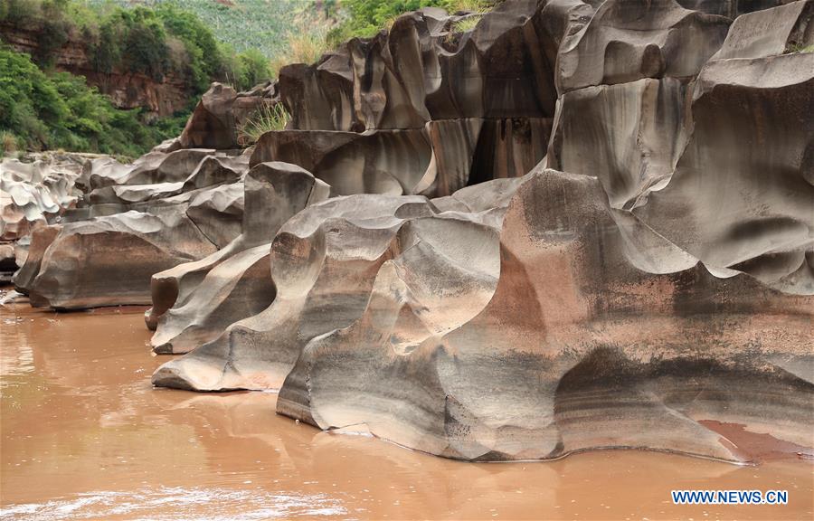 CHINA-SICHUAN-HUIDONG-LANDSCAPE-POTHOLES (CN)