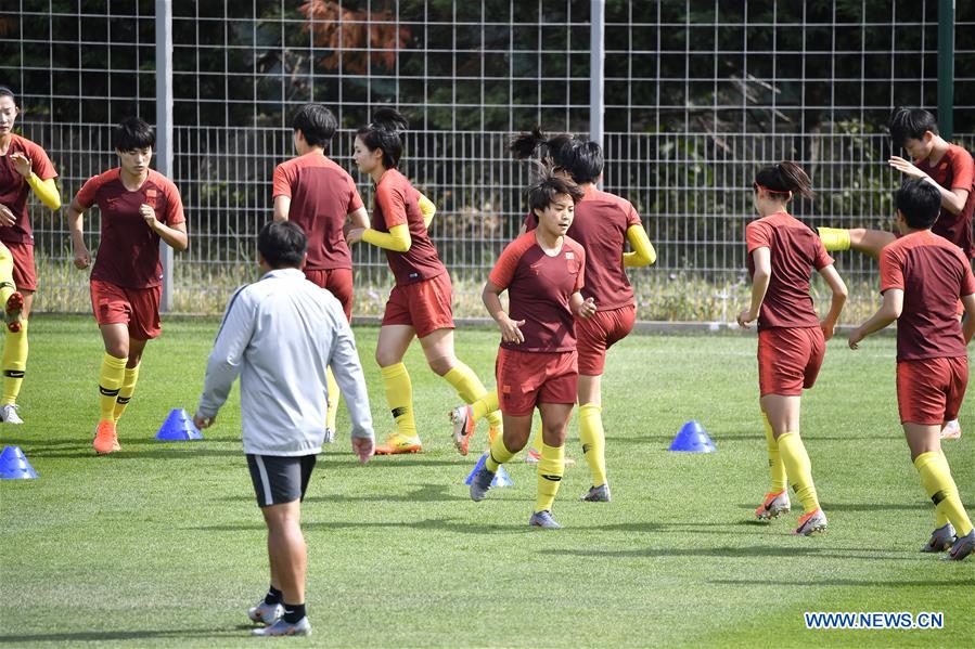 (SP)FRANCE-FABREGUES-2019 FIFA WOMEN'S WORLD CUP-ROUND OF 16-CHINA-TRAINING SESSION