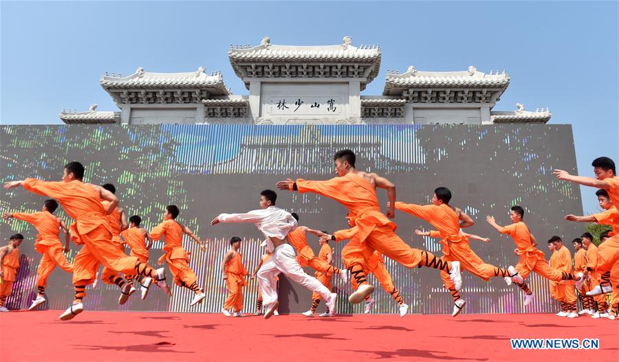 CHINA-HENAN-SHAOLIN-MARTIAL ARTS-PERFORMANCE(CN)