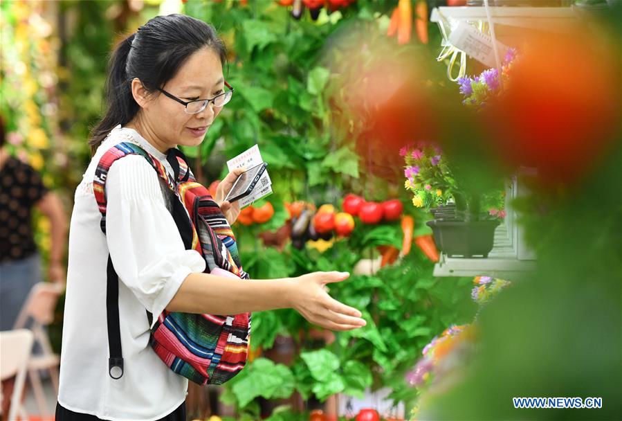 CHINA-TIANJIN-ARTIFICIAL PLANTS AND FLOWERS (CN)