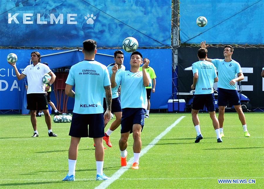 (SP)SPAIN-BARCELONA-RCD ESPANYOL TRAINING SESSION