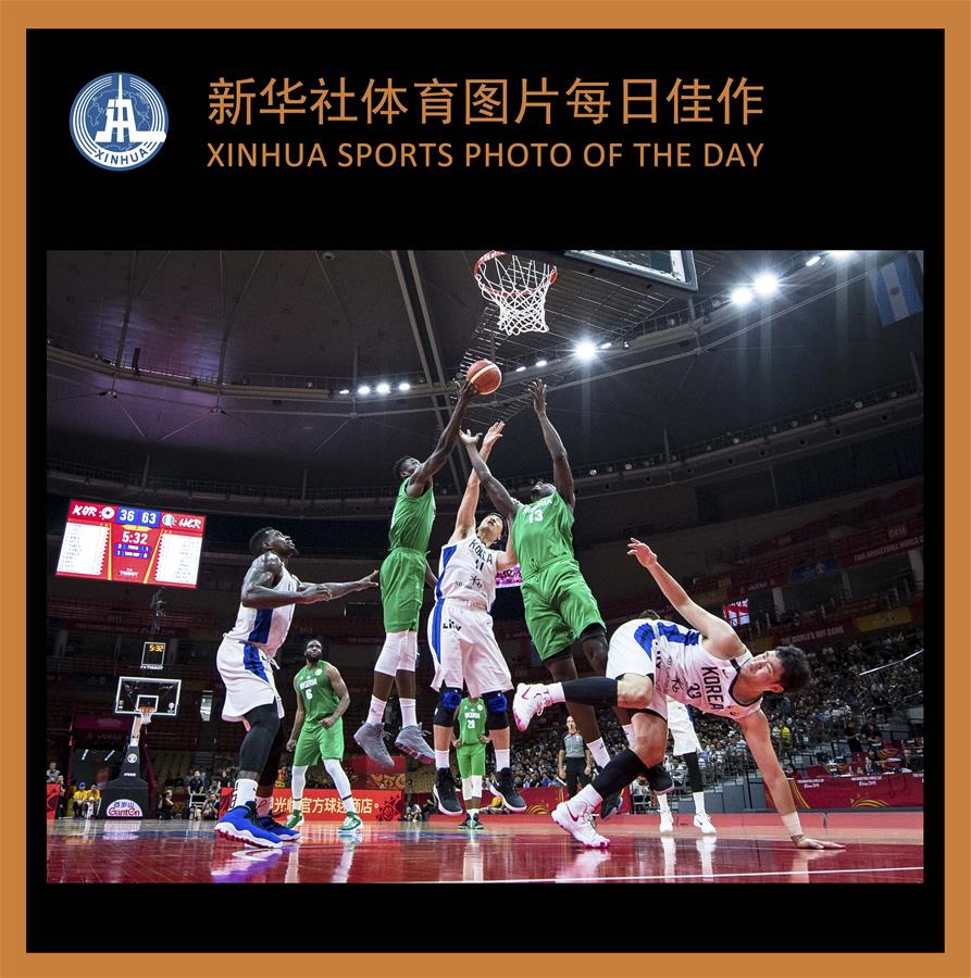 (SP)XINHUA SPORTS PHOTO OF THE DAY