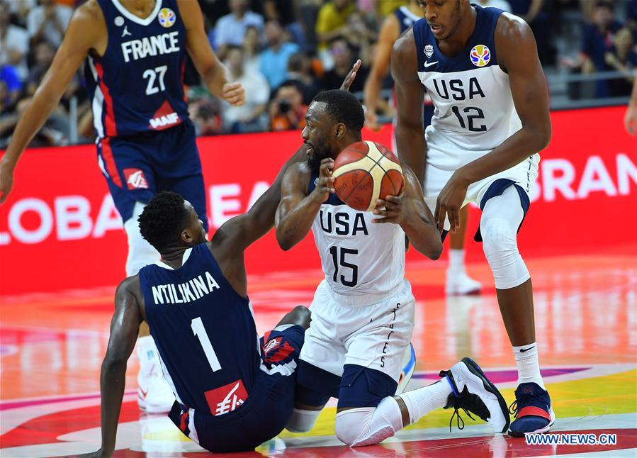 (SP)CHINA-DONGGUAN-BASKETBALL-FIBA WORLD CUP-QUARTER FINAL-USA VS FRANCE (CN)