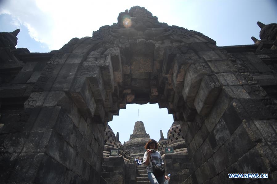 INDONESIA-CENTRAL JAVA-BOROBUDUR TEMPLE