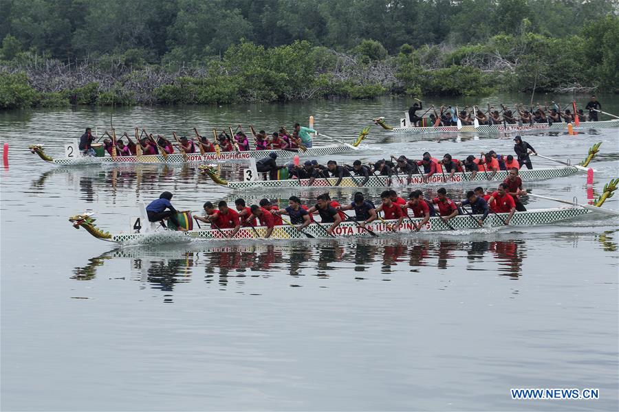 INDONESIA-TANJUNG PINANG-DRAGON BOAT RACE