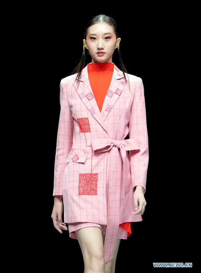 CHINA-BEIJING-FASHION WEEK (CN)