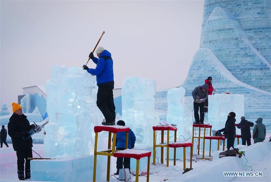 CHINA-HARBIN-ICE SCULPTURE COMPETITION (CN)