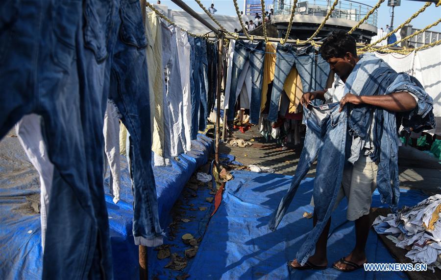 INDIA-MUMBAI-OPEN AIR LAUNDRY