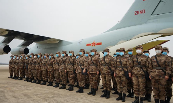 Military medical staff arrive in Wuhan