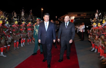 Xi arrives in PNG for state visit, APEC meeting