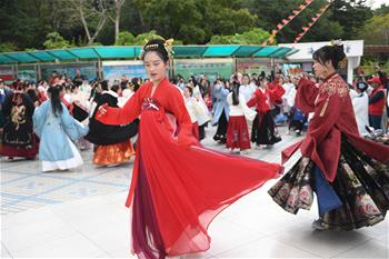 People dressed in Han-style costumes to celebrate Winter Solstice