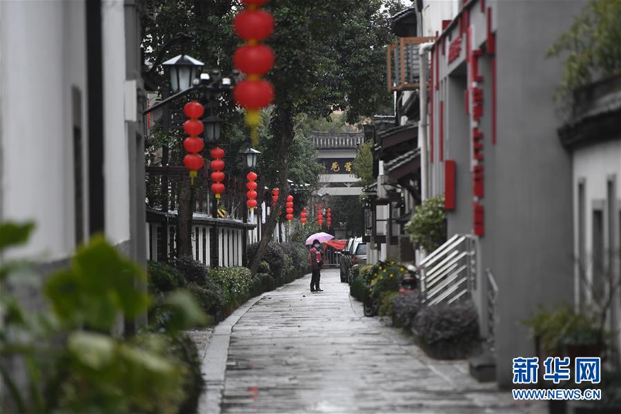 （在习近平新时代中国特色社会主义思想指引下——新时代新作为新篇章·习近平总书记关切事·图文互动）（4）铸成防疫“铁军”——基层防疫“硬核”故事